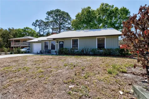 7105 Coquina Avenue Fort Pierce FL 34951