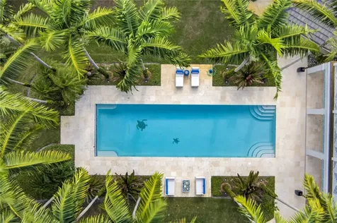 2010 Club Drive Vero Beach FL 32963