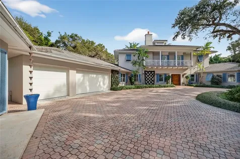 2010 Club Drive Vero Beach FL 32963