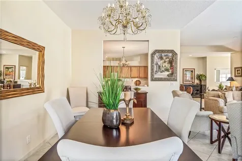 512 7th Square Vero Beach FL 32962