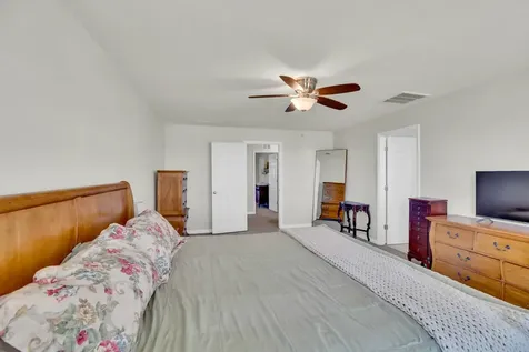 2167 Harwick Circle SW Vero Beach FL 32968