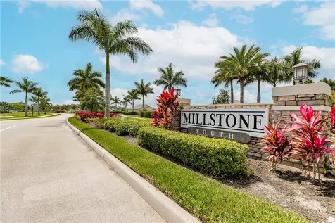 2167 Harwick Circle SW Vero Beach FL 32968