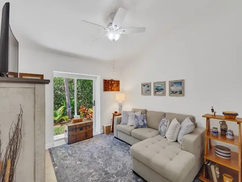 1687 Aynsley Way Vero Beach FL 32966