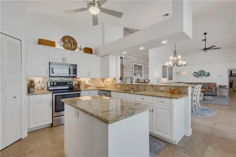 1687 Aynsley Way Vero Beach FL 32966