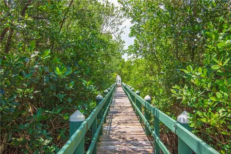 395 Grove Isle Circle Vero Beach FL 32962