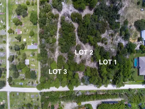 7000 44th Court Vero Beach FL 32967