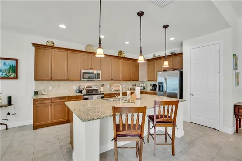 393 11th Square SW Vero Beach FL 32962