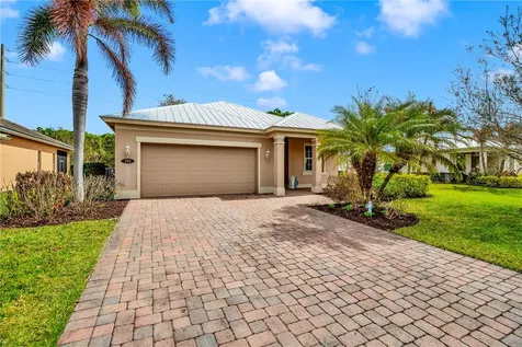 393 11th Square SW Vero Beach FL 32962