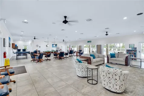 393 11th Square SW Vero Beach FL 32962