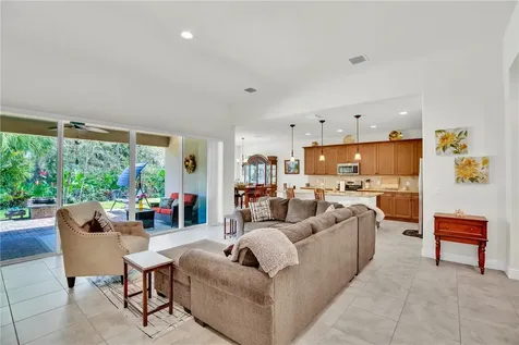 393 11th Square SW Vero Beach FL 32962
