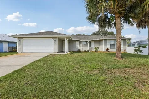 493 Quarry Lane Sebastian FL 32958