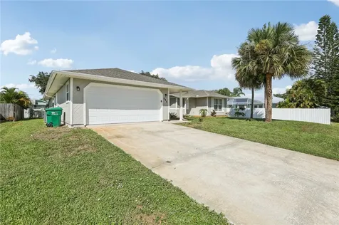 493 Quarry Lane Sebastian FL 32958