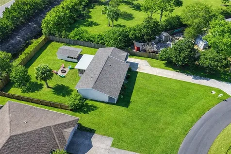 869 Wentworth Street Sebastian FL 32958