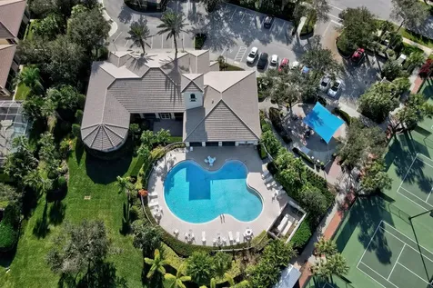5453 Barbados Square Vero Beach FL 32967