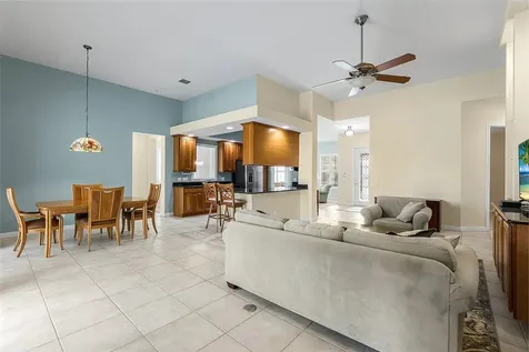 5453 Barbados Square Vero Beach FL 32967