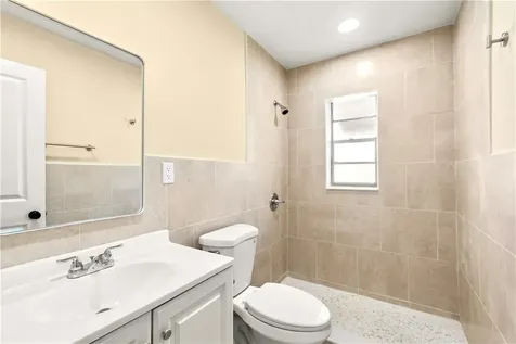 2105 Donald Avenue Fort Pierce FL 34946