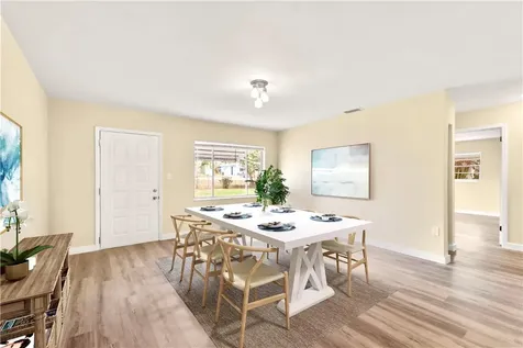 2105 Donald Avenue Fort Pierce FL 34946
