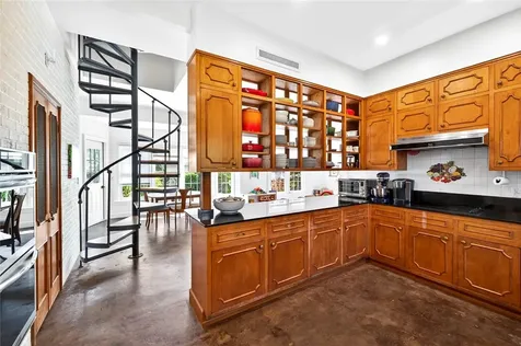 4945 16th Street Vero Beach FL 32966