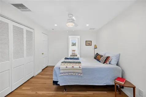 4945 16th Street Vero Beach FL 32966