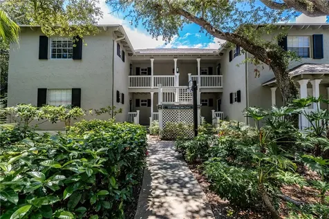 1215 Winding Oaks Circle E Vero Beach FL 32963