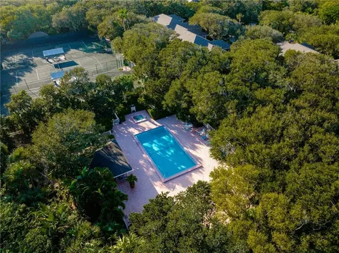 1215 Winding Oaks Circle E Vero Beach FL 32963
