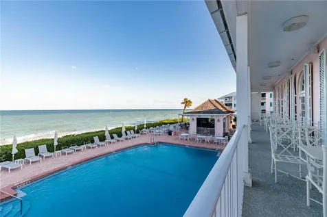 1215 Winding Oaks Circle E Vero Beach FL 32963