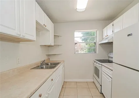 2431 42nd Place Vero Beach FL 32967