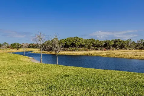 5242 Eleuthra Circle Vero Beach FL 32967