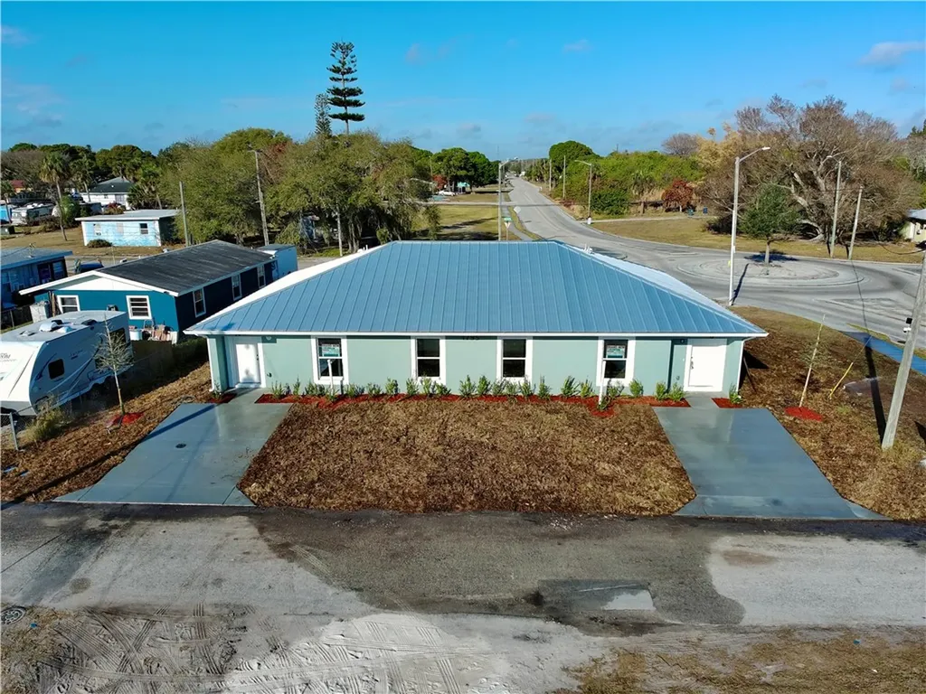 1795 N 16th Court Fort Pierce FL 34950