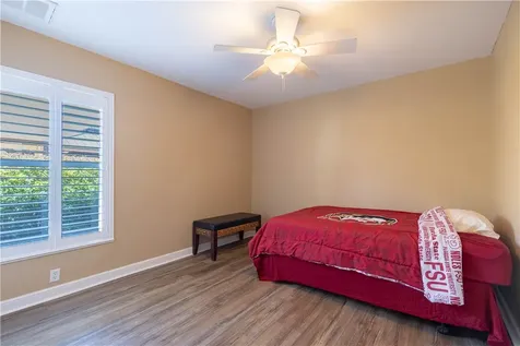 152 35th Square SW Vero Beach FL 32968