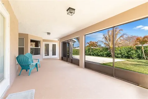 152 35th Square SW Vero Beach FL 32968