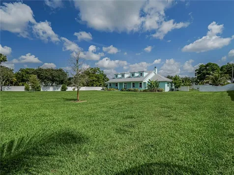 406 9th Court Vero Beach FL 32962
