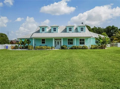 406 9th Court Vero Beach FL 32962