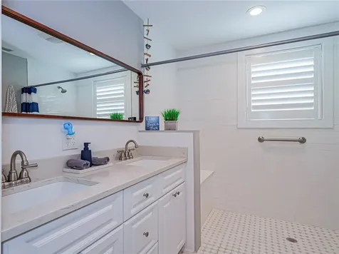 406 9th Court Vero Beach FL 32962