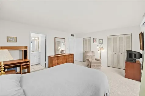 98 Spring Lake Drive Vero Beach FL 32962