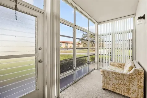 98 Spring Lake Drive Vero Beach FL 32962
