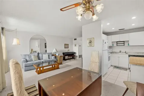 98 Spring Lake Drive Vero Beach FL 32962