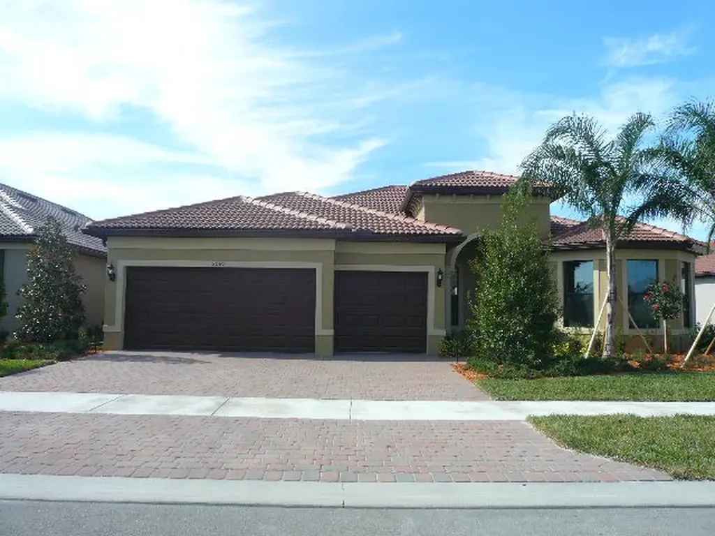 5089 Pendelton Square Vero Beach FL 32967