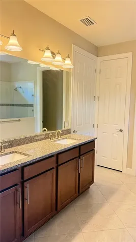 5089 Pendelton Square Vero Beach FL 32967