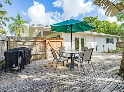 1206 21st Court Vero Beach FL 32960