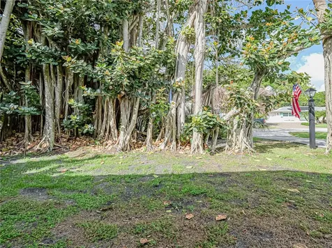 1206 21st Court Vero Beach FL 32960