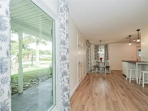 1206 21st Court Vero Beach FL 32960