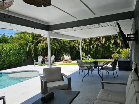 6325 6th Street Vero Beach FL 32968