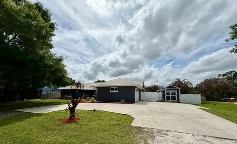 6325 6th Street Vero Beach FL 32968