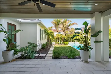 765 Azalea Lane Vero Beach FL 32963