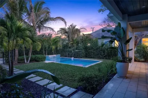 765 Azalea Lane Vero Beach FL 32963