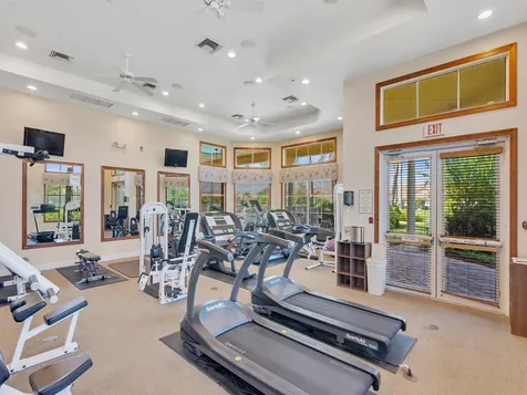 6305 Oxford Circle Vero Beach FL 32966