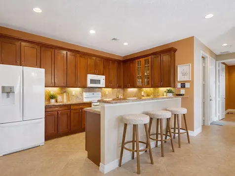 6305 Oxford Circle Vero Beach FL 32966