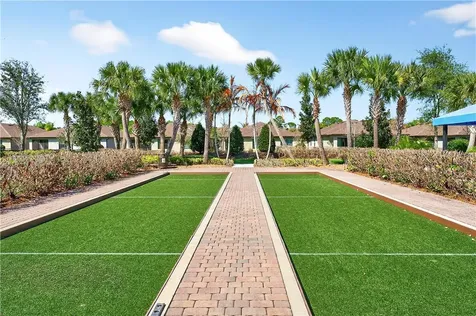 4615 Iron Street Vero Beach FL 32967