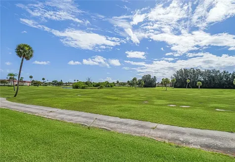 55 Woodland Drive Vero Beach FL 32962